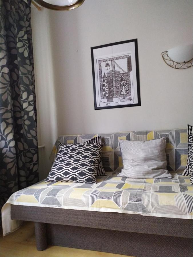 Three Bedroom Stepana Bandery Street Ρίβνε Εξωτερικό φωτογραφία
