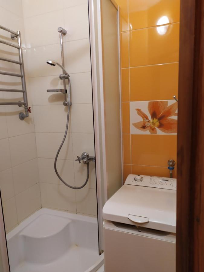 Three Bedroom Stepana Bandery Street Ρίβνε Εξωτερικό φωτογραφία