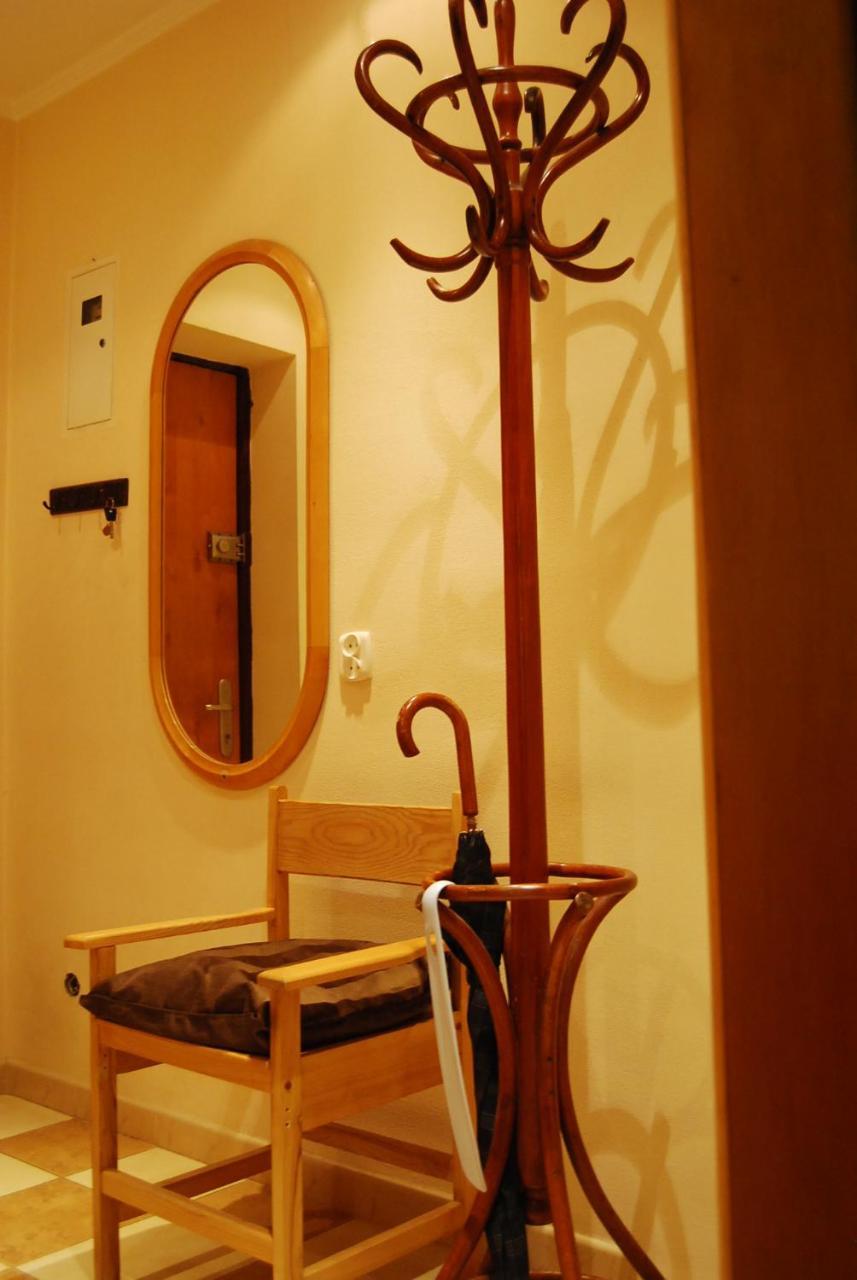 Three Bedroom Stepana Bandery Street Ρίβνε Εξωτερικό φωτογραφία