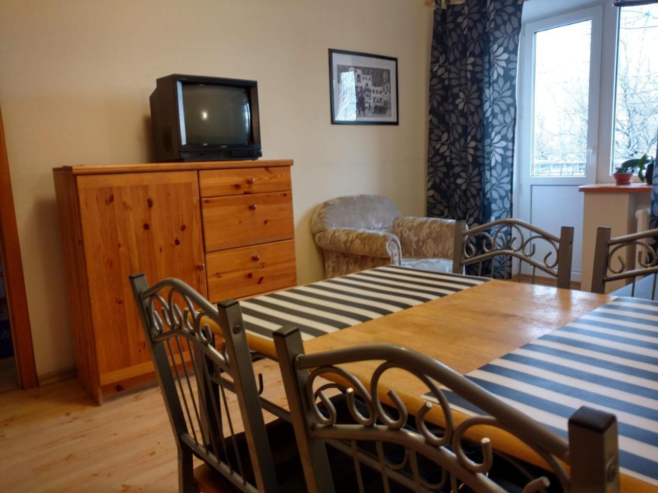 Three Bedroom Stepana Bandery Street Ρίβνε Εξωτερικό φωτογραφία