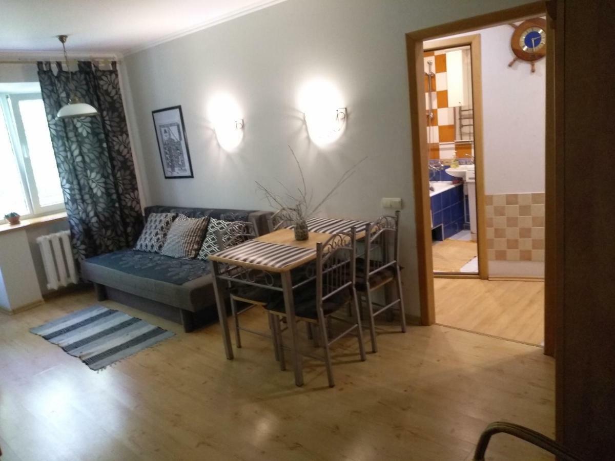 Three Bedroom Stepana Bandery Street Ρίβνε Εξωτερικό φωτογραφία